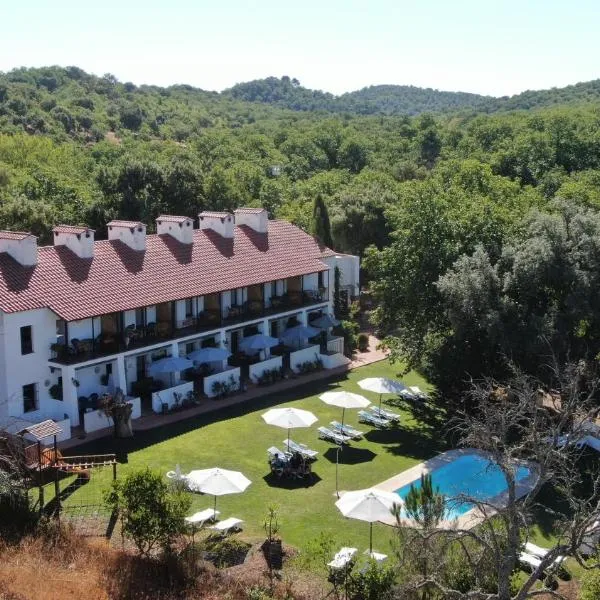 Hotel Apartamento Rural Finca La Media Legua, מלון בארסנה