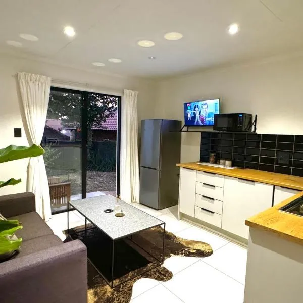 Micro Urban Oasis 2, hotel in Pretoria