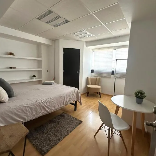 Tiny Rooms, hotel em Toluca