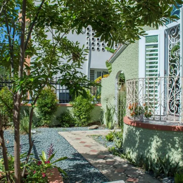 Casa Isabel B&B, hotel in San Juan
