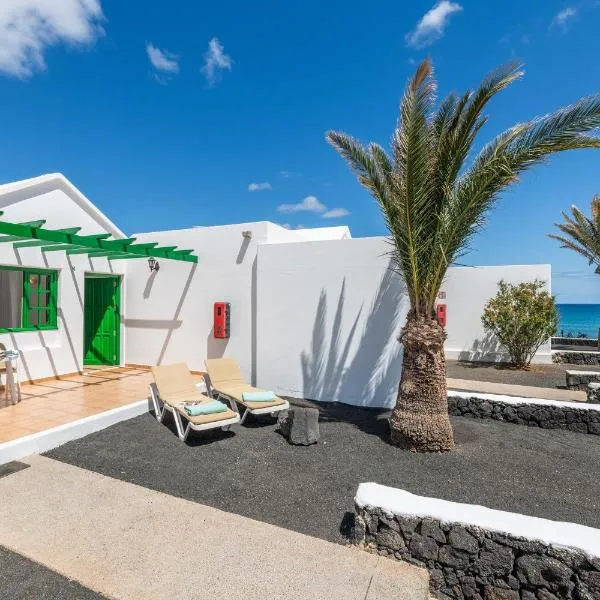 Bungalow Alma Ocean View, hotel v destinaci Puerto del Carmen