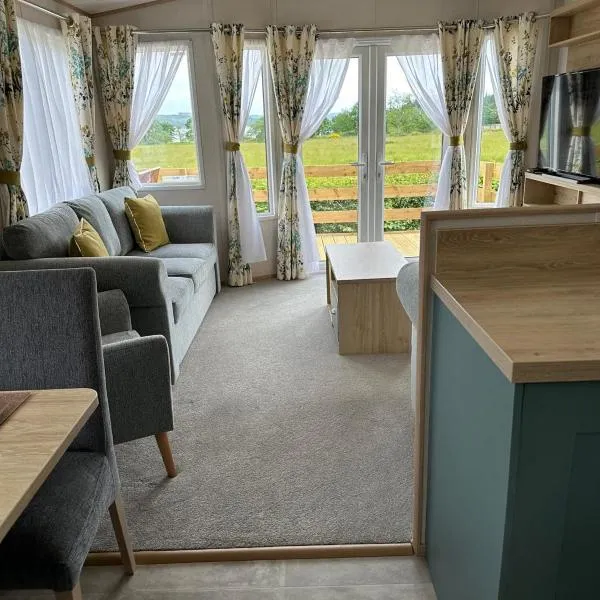 The Roecliffe Sea View 9, hotel in Dunoon