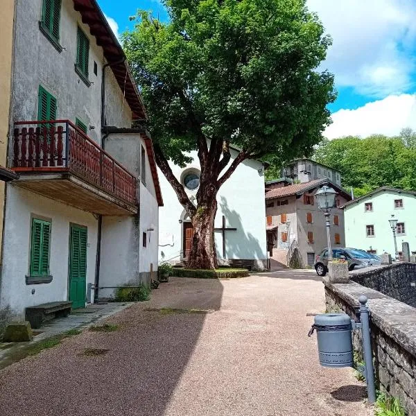 Casa l'Acerone, hotel v destinaci Pian degli Ontani