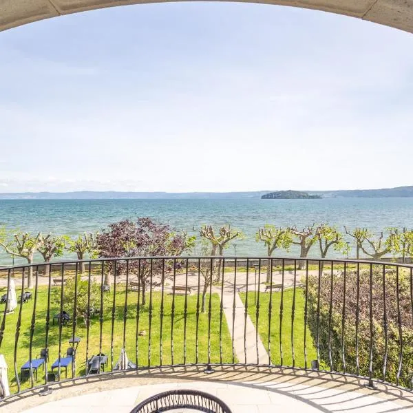 Casa Vacanze Maddalena - Palazzetto sul Lago - Diamante Blu, מלון במרתה