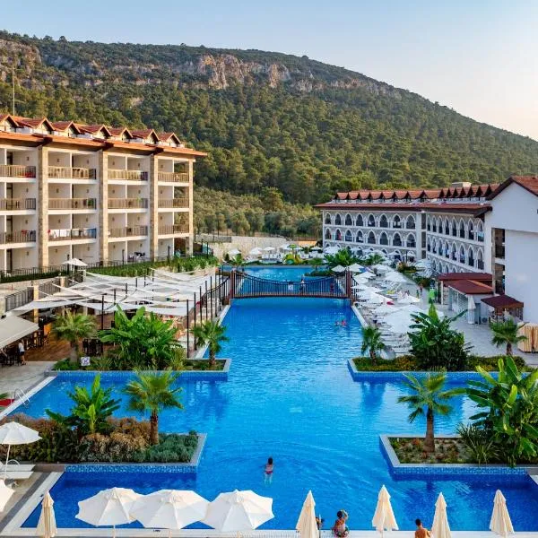 Ramada Resort by Wyndham Akbuk - All Inclusive, hotel in Didim