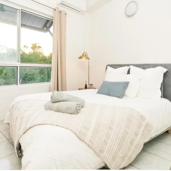 Tropical Bliss in Woolner, hotel v destinaci Stuart Park