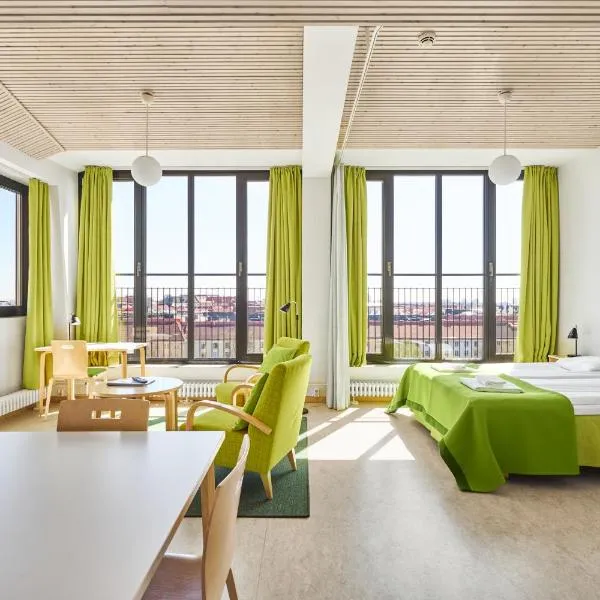 Töölö Towers, hotell Helsingis