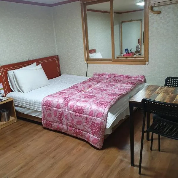 Eve motel, hotel in Busan