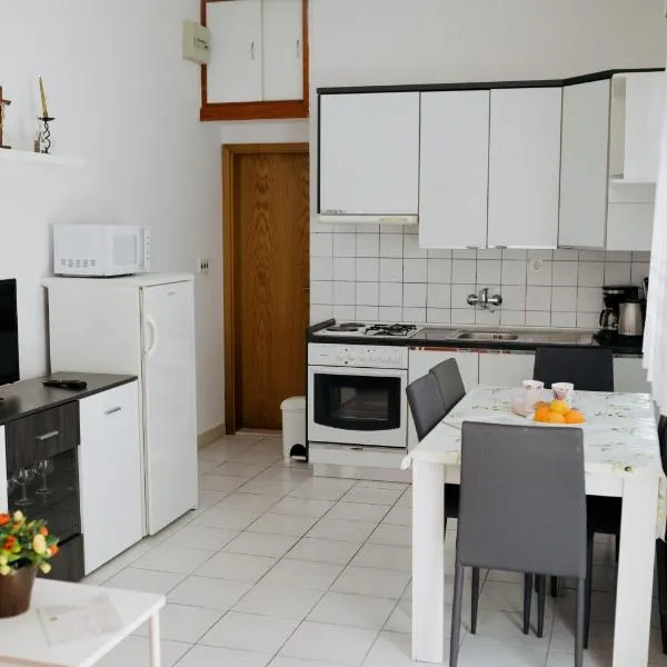 Apartments Coric, hotel v Trogiru