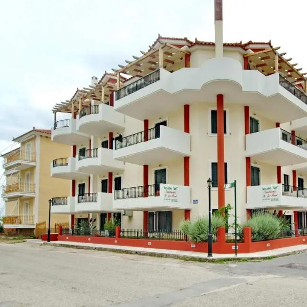 Efi's studios, hôtel à Paralio Astros