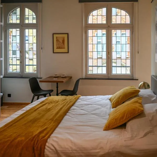 Meningate Lodge, ξενοδοχείο στο Υπρ