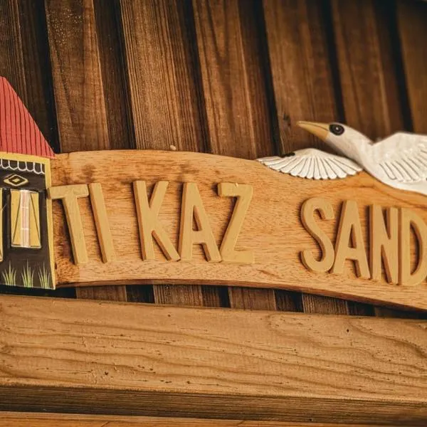 Chalet Tikaz Sandjo, hotel in Entre-Deux