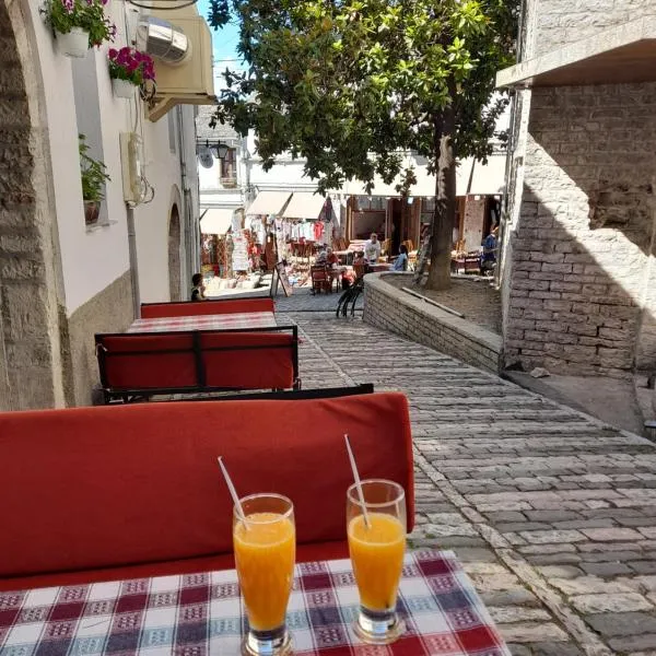 Guest House Ani, hôtel à Gjirokastër