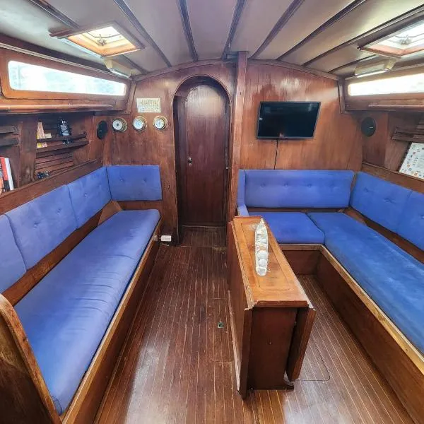 Over the Sea, hotel in Barcelona