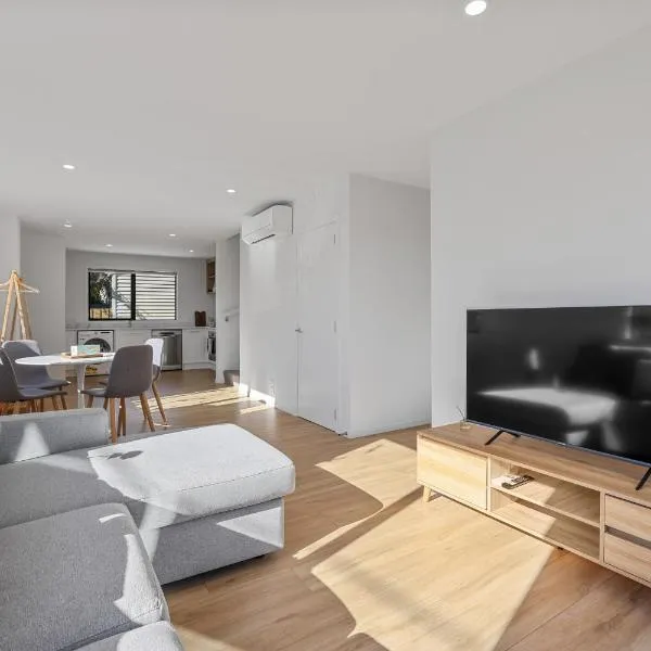 Discover a Brand New Apartment in Vibrant CHCH, hotel in Christchurch