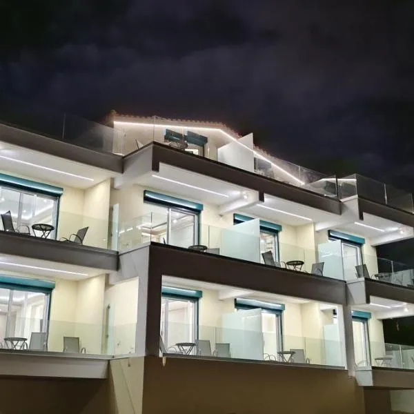 AIR-IN Rooms with magnificent views, hotel in Spáta
