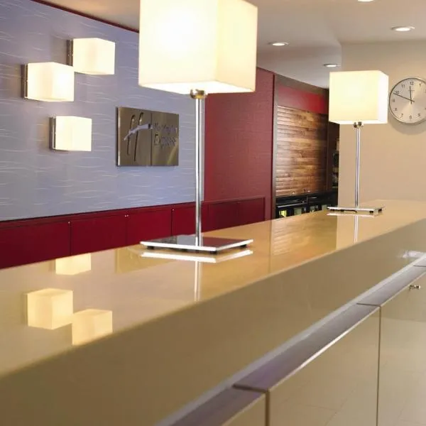 Holiday Inn Express Tangshan Downtown by IHG, hotel in Tangshan