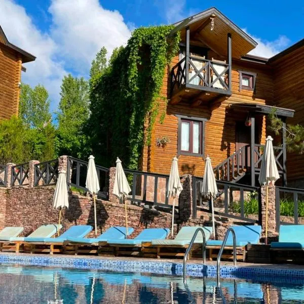 Boutigue Hotel Nebesa, hotel u gradu Chimgan