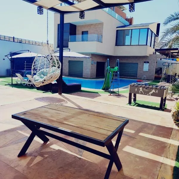 Tala DeadSea Villa, hotel in Sowayma