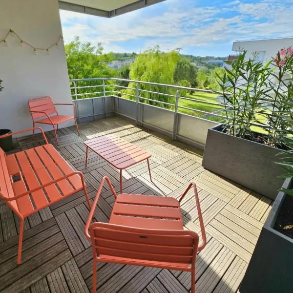 T3 Universités & Hospitals - Havre de paix près Toulouse - parking - terrasse, hotel em Toulouse