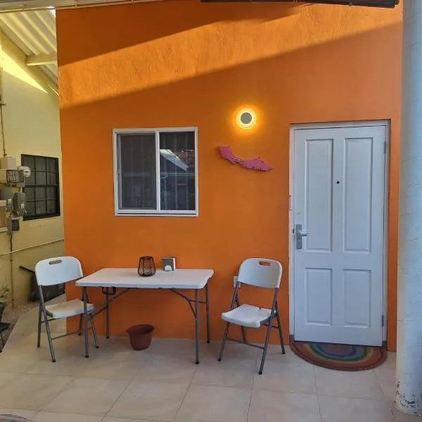 La Casita Bella Chanel, hotel em Willemstad