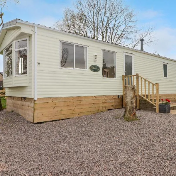 Grandads Shack, Hotel in Pontypool