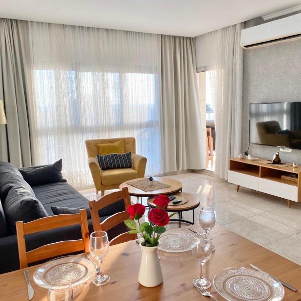 Cozy apartment on Banana beach, Gesher HaZiw