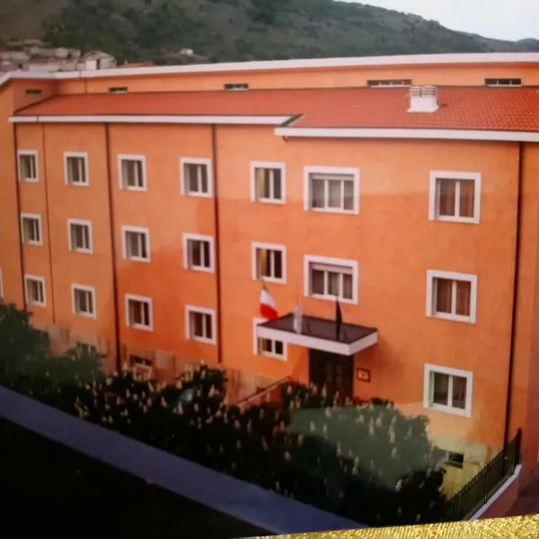 casapaceebene: San Giovanni Rotondo'da bir otel