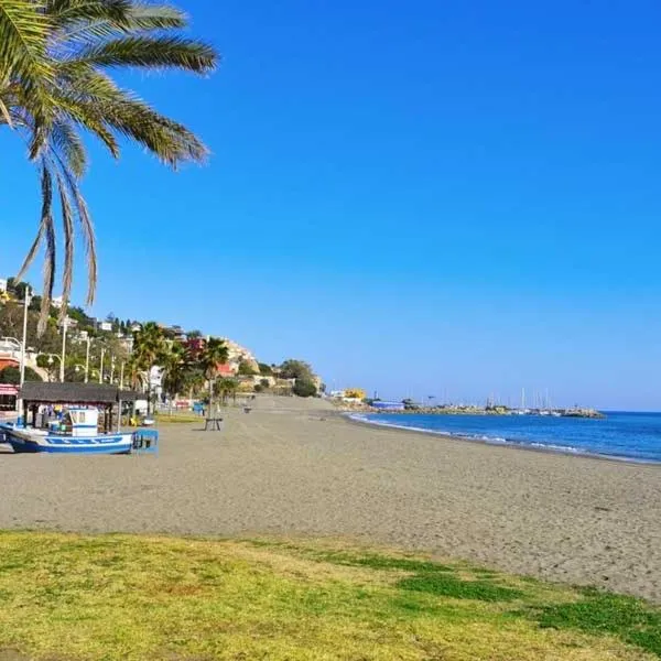 Apartamento Maui beach en el palo, hotel en Málaga
