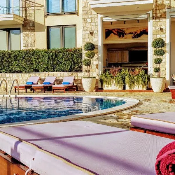 Royal Serenity, hotel em Bečići