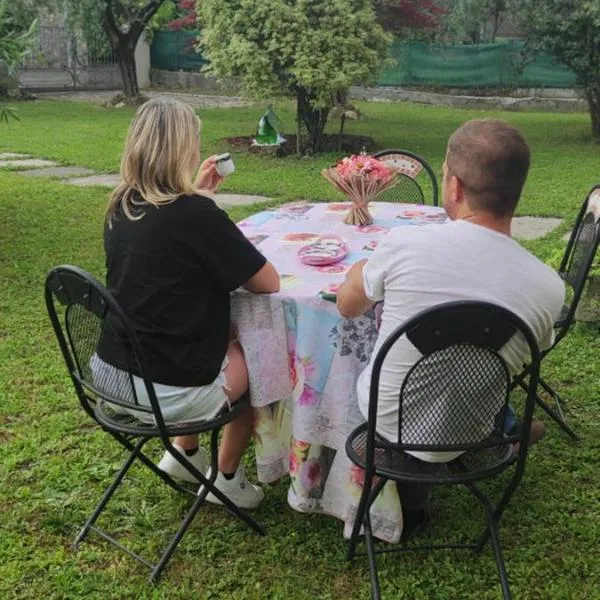 ROSI HOME, ξενοδοχείο σε Negrar