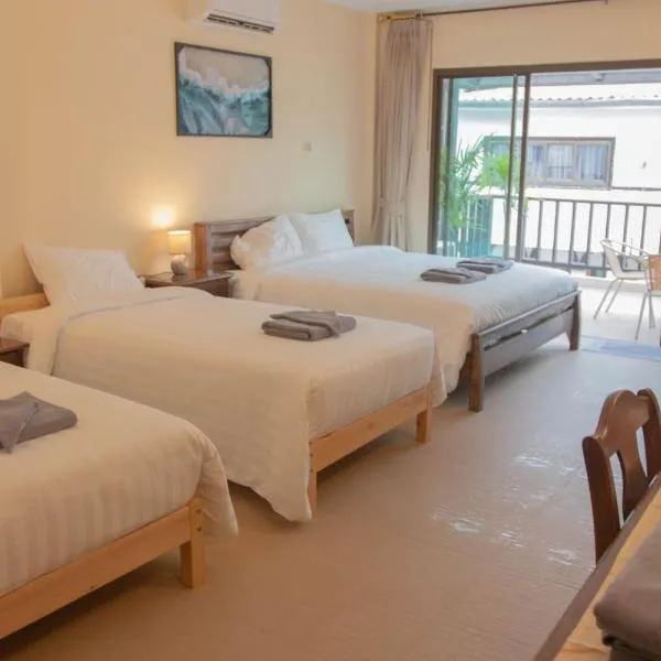 Maiiam Guesthouse Patong, hôtel à Patong Beach