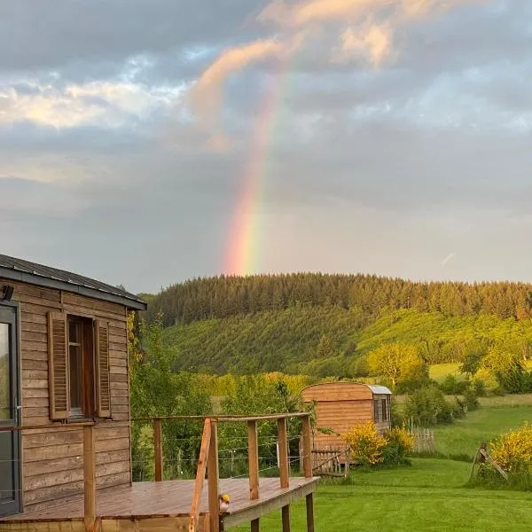 Roulottes des terres de la chouette, hotel v destinaci Champnétery