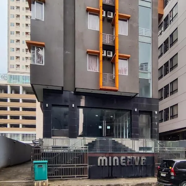 RedDoorz Plus Near ICE BSD Minerva, hotel em Tjilandak