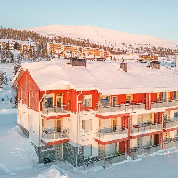 Porokello, talvikaudella 2 hissilippua, 2 skilift-tickets in winter, hotel in Ylläsjärvi