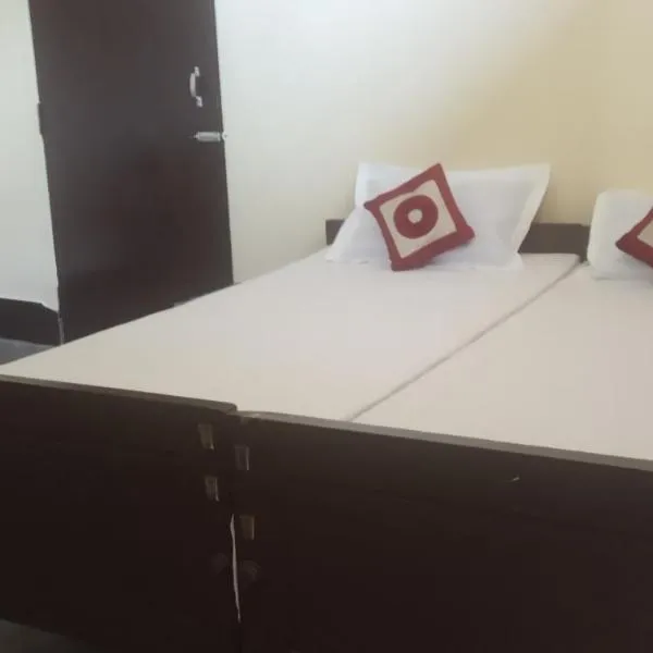 Best Homestay, hotel in Jorhāt