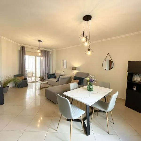 Thali central apartment with parking, hotel i Chania