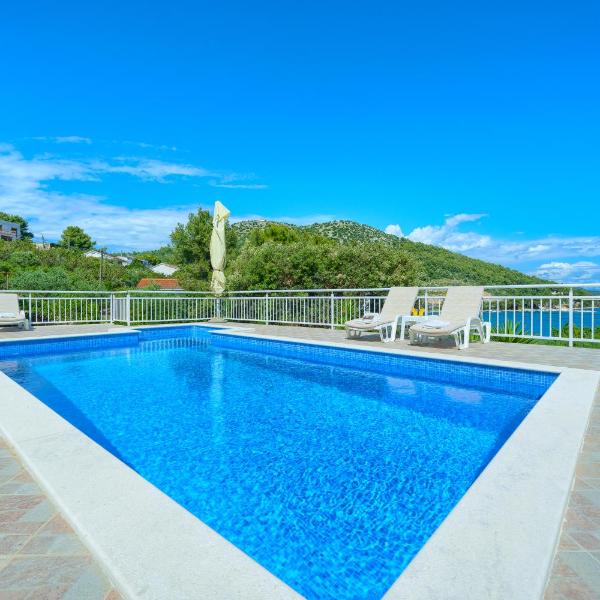 Villa Sedmo nebo