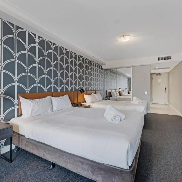 KOZYGURU Sydney CBD 2 BED STUDIO NHA653-1003, hotel in Sydney