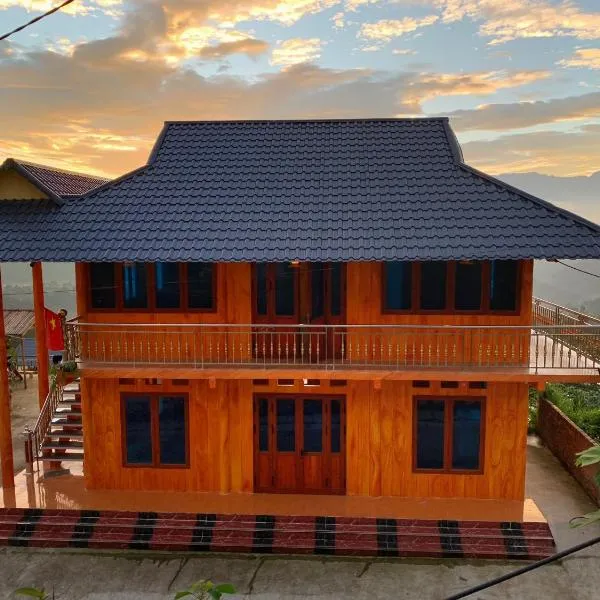 Homestay Trúc Sơn, hotel v destinaci Hong Ha