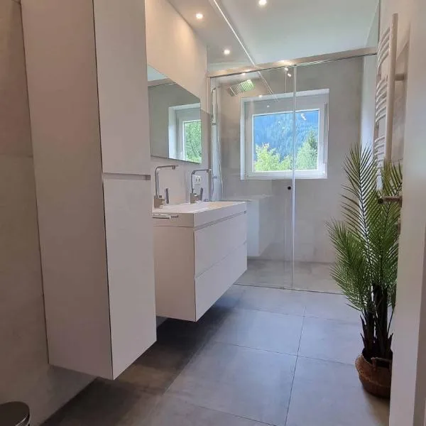 Ferienwohnungen Rabensteiner, hotel v destinaci Bad Kleinkirchheim