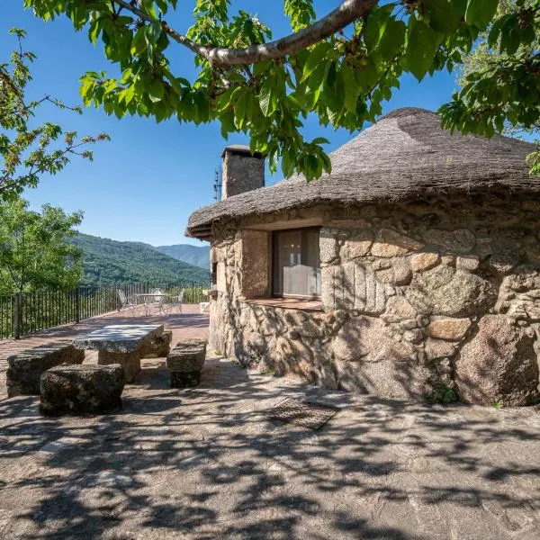 Chozos Rurales El Solitario, Hotel in Baños de Montemayor