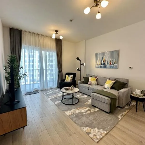 Yas Beach & Ferrari World 1br Waterfront Gym, hotel in Abu Dhabi