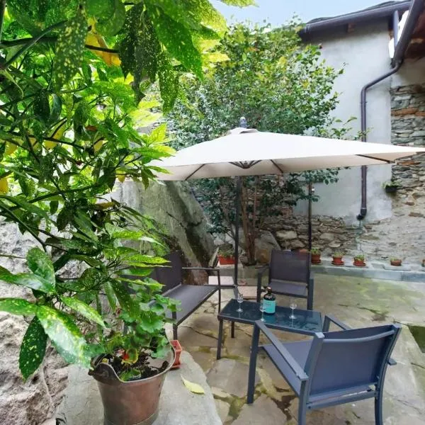 Appartamento sotto il Forte di Bard, hotel v destinaci Bard