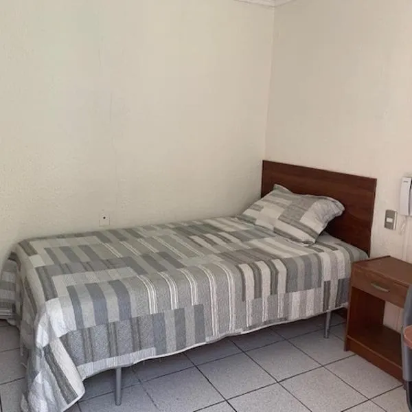 Homerent, ξενοδοχείο σε Chillan