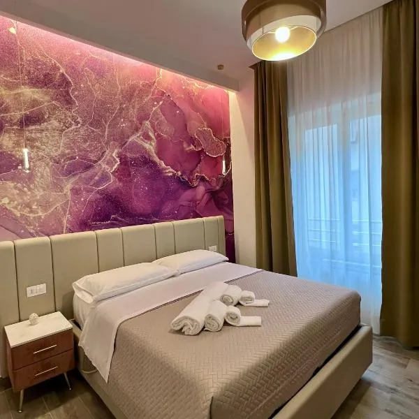 Le Dimore di Lorenzo, hotel in Naples