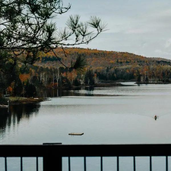 Auberge Saint-Mathieu, ξενοδοχείο σε Saint Mathieu Du Parc