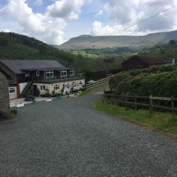 The Living Energy Holidays, ξενοδοχείο σε Velindre