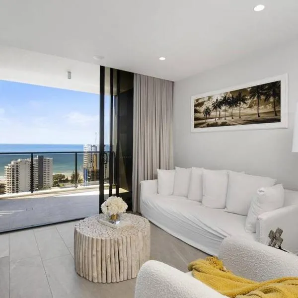 Broadbeach Elegant apartment with views!, hotel i Gold Coast