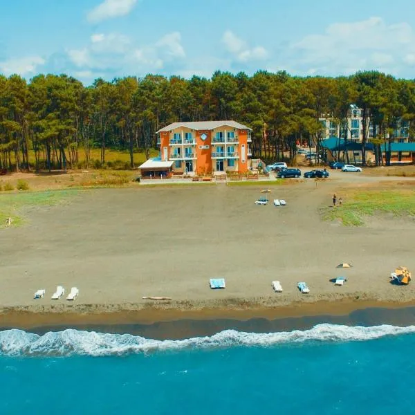 Sea Line Hotel, hotel in Shekvetili